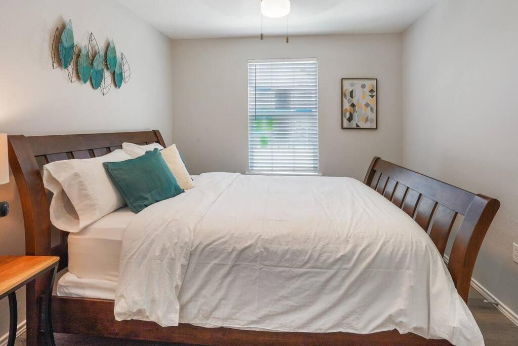 Cozy Two Bedroom Home Minutes From Downtown! Houston Exterior foto